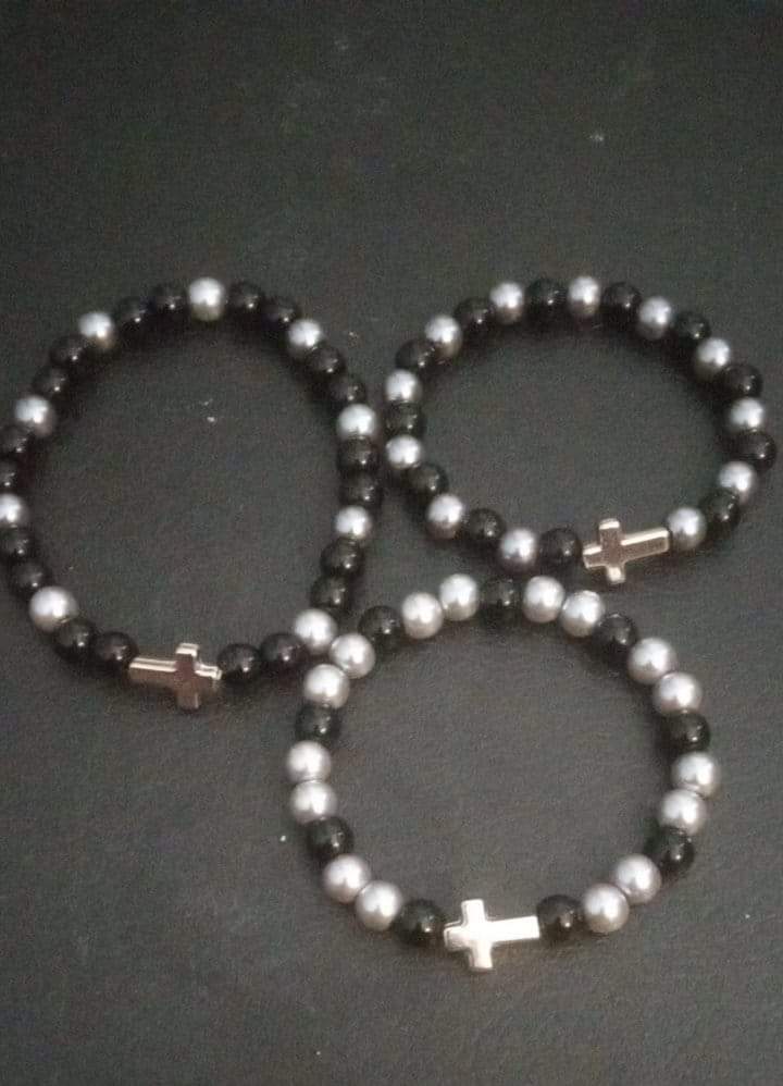 Sincerely Yours Boutique handmade jewelry project image