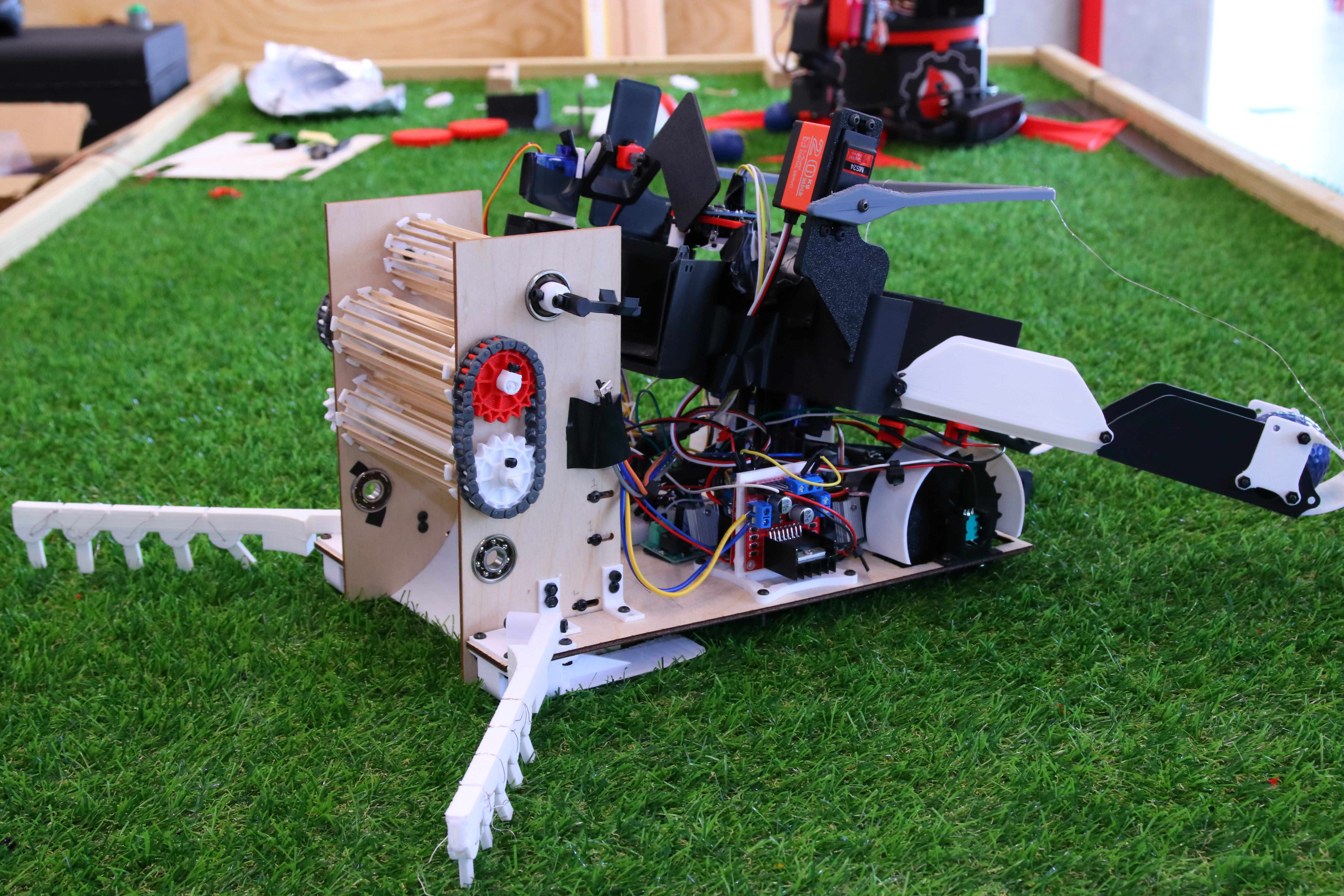 Redbird Robotics - exhibit detail 0